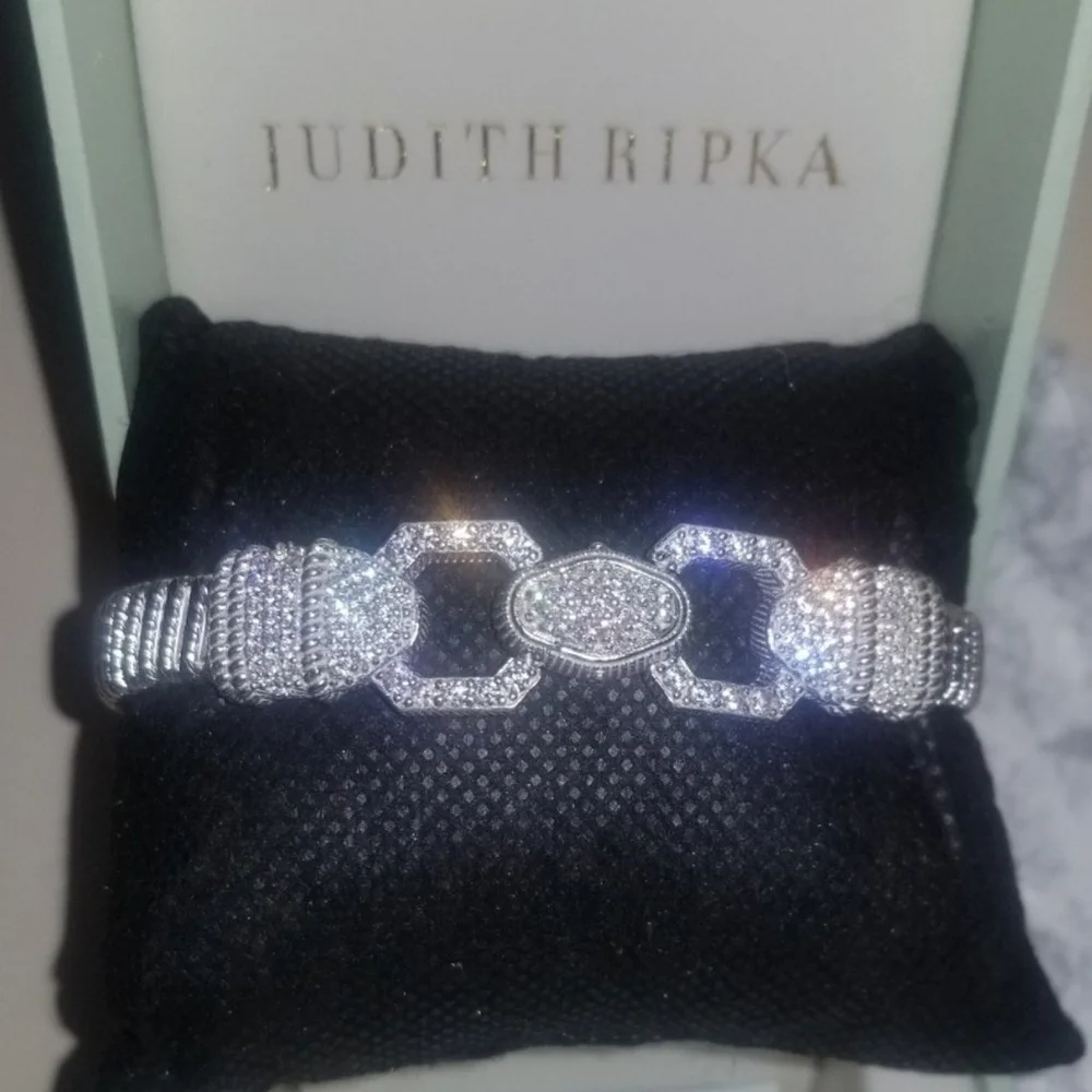 ✨️Judith Ripka Bracelet ✨️ - Picture 2 of 4